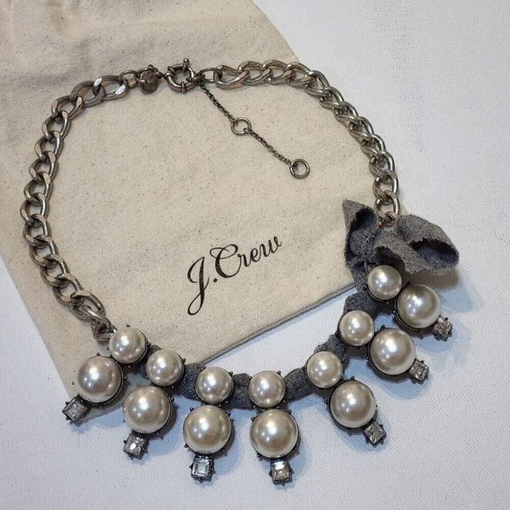J. Crew Faux Pearl Crystal Statement Necklace Grey Bow Silver Tone Curb Chain